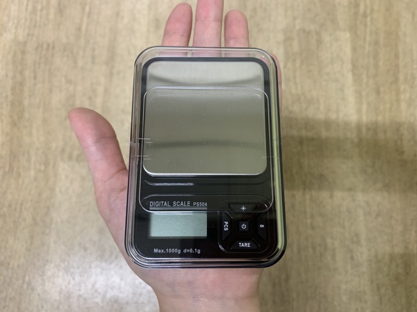 【モノタロウ】手のひらサイズで使える「ポケットはかり」は0.1g単位で測量可能！