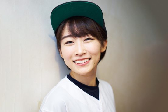 “野球×未亡人”にリピーター続出！ 主演・森山みつき独占インタビュー「体を縛り、心を開放する夏子の気持ちは、分からなくもなかったです（笑）」映画『野球どアホウ未亡人』