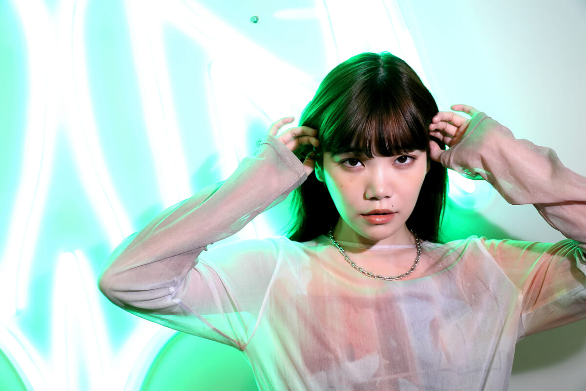 美品 BiSH セントチヒロ・チッチ REBOOT 再起動 ロンT L 加藤千尋 samune_p06_12.jpg