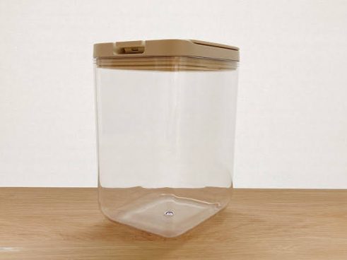 ニッセン、いつでも開封したての美味しさを保持できる「【MARNA】ワンタッチ保存容器GOOD LOCK CONTAINER」