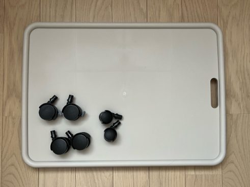 箱買いしたお水をスイスイ運べる！ ニッセンのそのまま収納もできる「スマートキャリー」がとっても便利