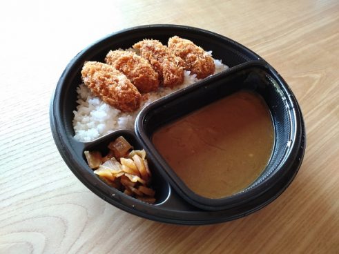 牡蠣フライ4つの贅沢感…CoCo壱番屋の秋の定番「カキフライカレー」