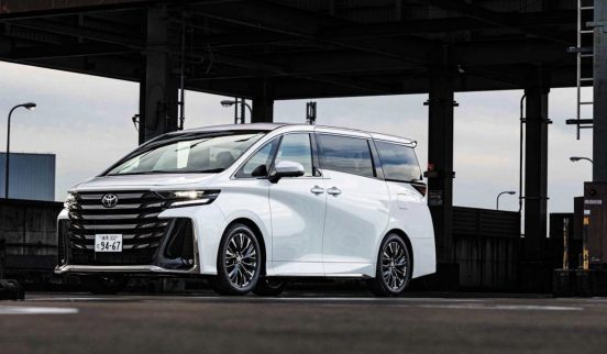 ラージ級ミニバン日本代表に相応しい完成度！トヨタ・アルファード／ヴェルファイア