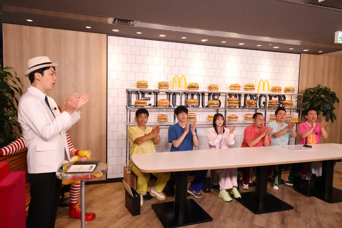 吉岡里帆とマクドナルドの「カウントダウン10」に挑戦！新企画では人気芸人の所持金が明らかに『華大さんと千鳥くんSP』