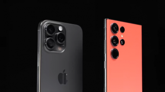 「Galaxy S23 Ultra」と「iPhone 15 Pro Max」がバッテリー持続時間でCPU性能で頂上決戦！ 勝ったのは……