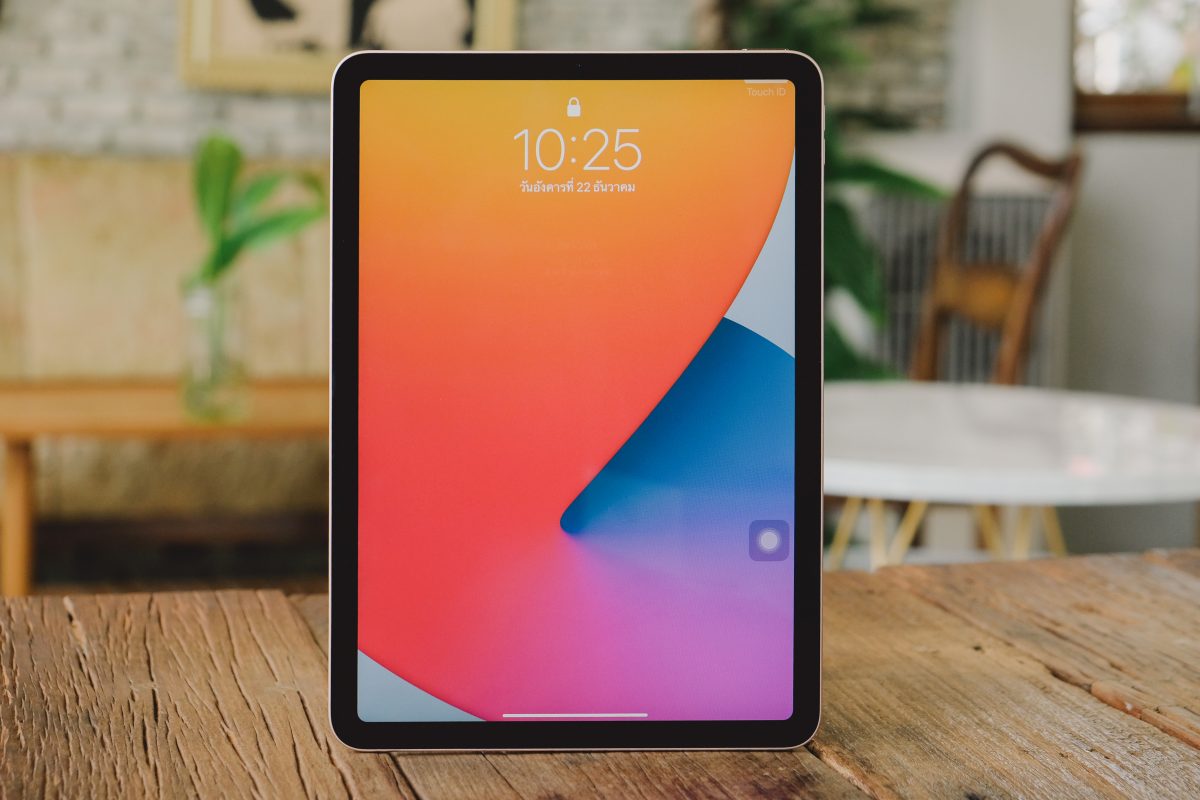 デカすぎ!? 12.9インチのiPad Airが開発中か