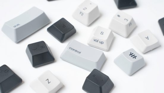 HHKB Professional シリーズ向け、好評だった中央印字デザインキートップセットが発売