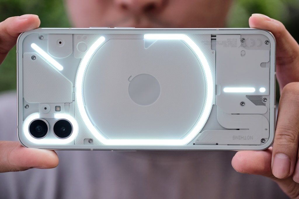Nothing、さらにお手ごろな新型スマホ「Phone（2a)」を開発中!?