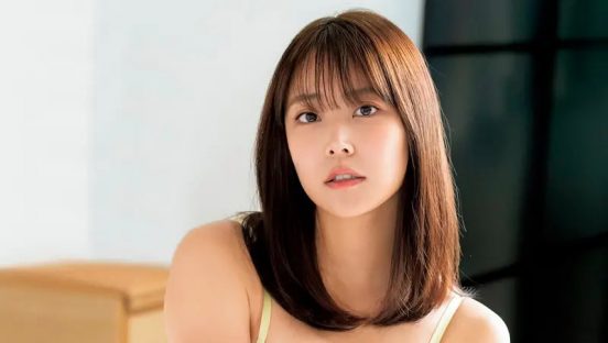 白間美瑠が美バスト映えるランジェリー姿で大人セクシー【独占カット】