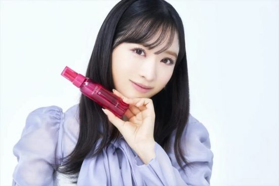 AKB48 小栗有以がコーセー「メイク キープ ミスト EX」PRムービーに登場！12・21よりwebにて公開