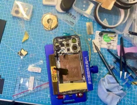 「iPhone 15 Pro」に冷却システムを追加したら…。中国のクリエイターが実験