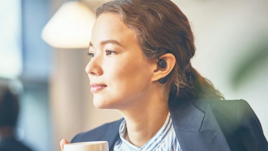 なぜ流行ったの？「耳をふさがないワイヤレスイヤホン」注目の理由と、人気製品を振り返る