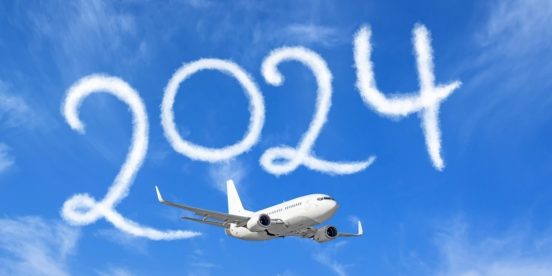 グランピングが空を飛ぶ!? 2024年に海外で大注目の観光スポット
