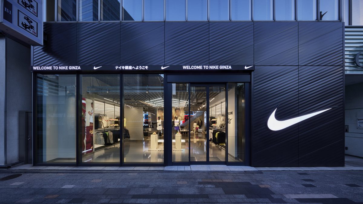 「NIKE GINZA」はランニングをはじめとしたスポーツを楽しむ全ての人々が気軽に立ち寄れる店舗