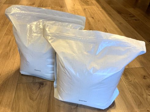 ディノス、光と空気をブロックしていつでも新鮮なお米を食べられる「極 お米保存袋」