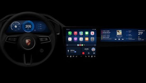 ポルシェとアストンマーティンが「次世代CarPlay」を披露！ 超かっこいい