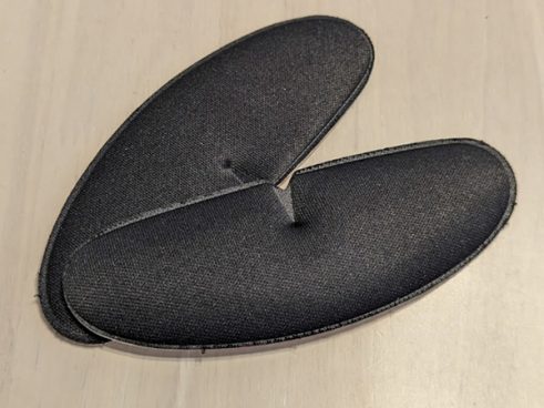 ヒラキ、 貼るだけの「ヒールパッド用クッション」で靴擦れ防止