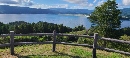 海を見下ろす絶景と“らしさ満点”の施設で1年中快適！「スノーピーク陸前高田キャンプフィールド」に行ってきた