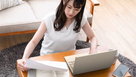 社会人も学生もターゲット。FMVから手頃な14型モバイルノートPC「MHシリーズ」登場