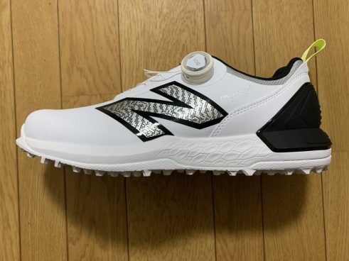 ニューバランス「Fresh Foam X 2500 v4」はプロゴルファーが満足するだけある！ 履き心地は最上位モデルだ