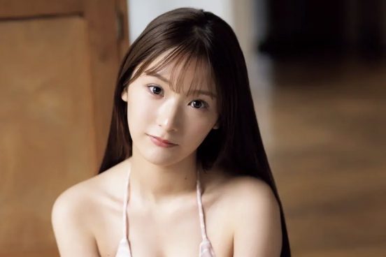 藤園麗がボム初水着で麗しのヘルシー美ボディ披露【独占カット】
