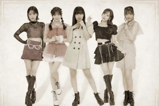 宮本佳林、小片リサ、佐藤優樹、稲場愛香、小関舞の新ユニット・SIOOMがHigh-Kingの名曲をカバー！『シンデレラ・コンプレックス』ED主題歌に【コメントあり】