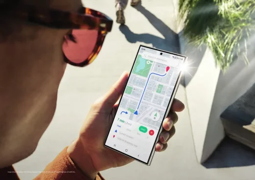 「Galaxy S24 Ultra」、画面の色が少し変？ 実はデザインでした