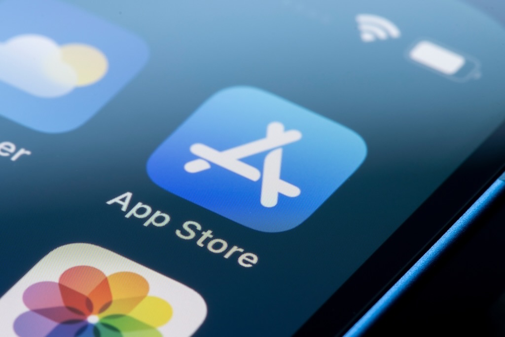 iOS 17.4の「代替アプリストア」、EU外で使えなくなることが判明！