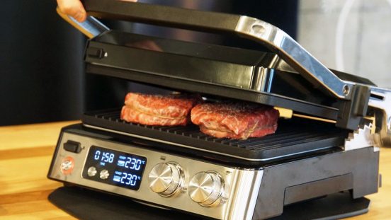 ぶ厚い肉もわずか4分！「うまいステーキの3要素」を満たすブラウン「マルチグリル7」を見に行った