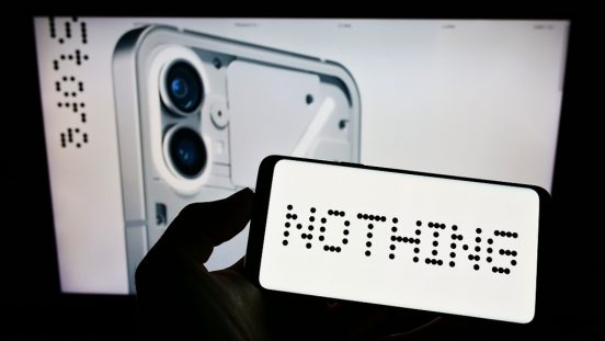 Nothing、次期フラッグシップモデル「Phone(3)」を7月に発売？ 搭載チップは…