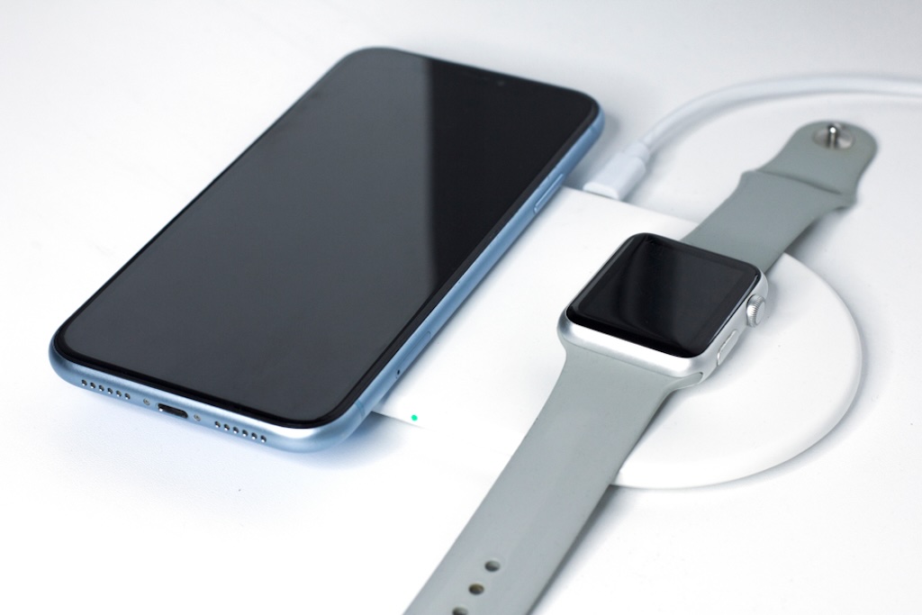 幻のアップル製ワイヤレス充電マット「AirPower」でApple Watchを充電してみたら…