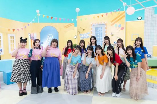 日向坂46 四期生がカラオケルームで熱唱！『日向坂ミュージックパレード』4・30スタート【コメントあり】
