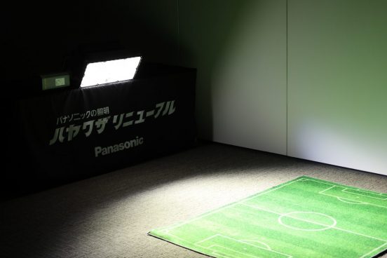 ナイター照明に革命を起こす可能性。内にも外にも眩しくないパナソニック「アウルビームER」
