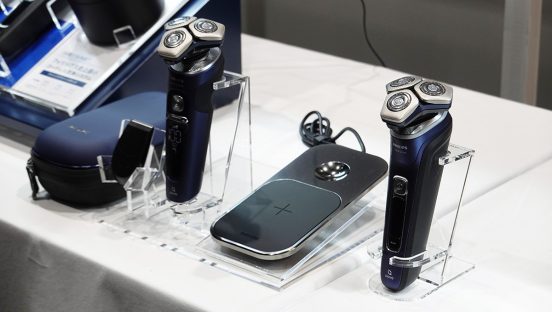 フィリップスシェーバー最高峰モデルに新色！ 高機能はそのままに「アドリアブルー」登場