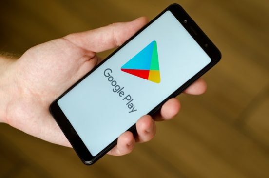 Google Playストア、「支払いを他人に頼む」ボタンをインドで追加