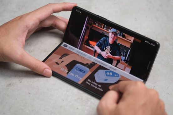 噂の「Galaxy Z Fold6 Slim」、10月に中国で発売!?