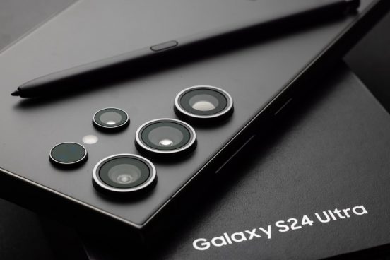 「Galaxy S25 Ultra」、新型センサー搭載でカメラの画素数が4～5倍アップ!?