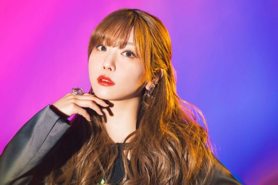 愛美「今この瞬間を楽しんで、人生を大切に生きる──そうした思いをアルバムタイトルに込めました」ニューアルバム『LIVE IT NOW』