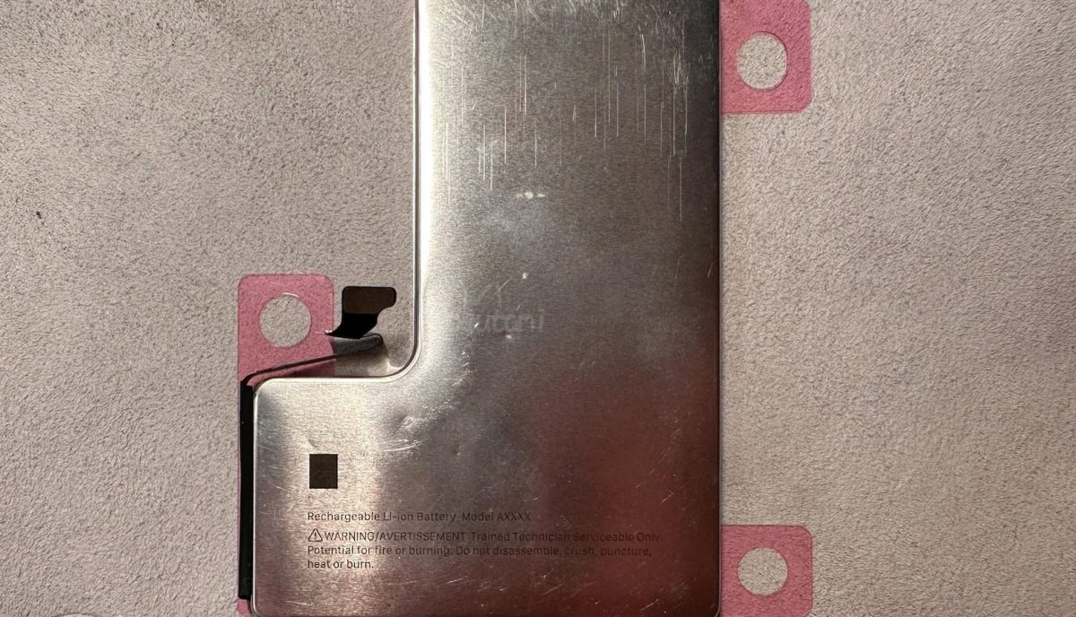 次期「iPhone 16」、バッテリーの新しい交換方法を導入!?