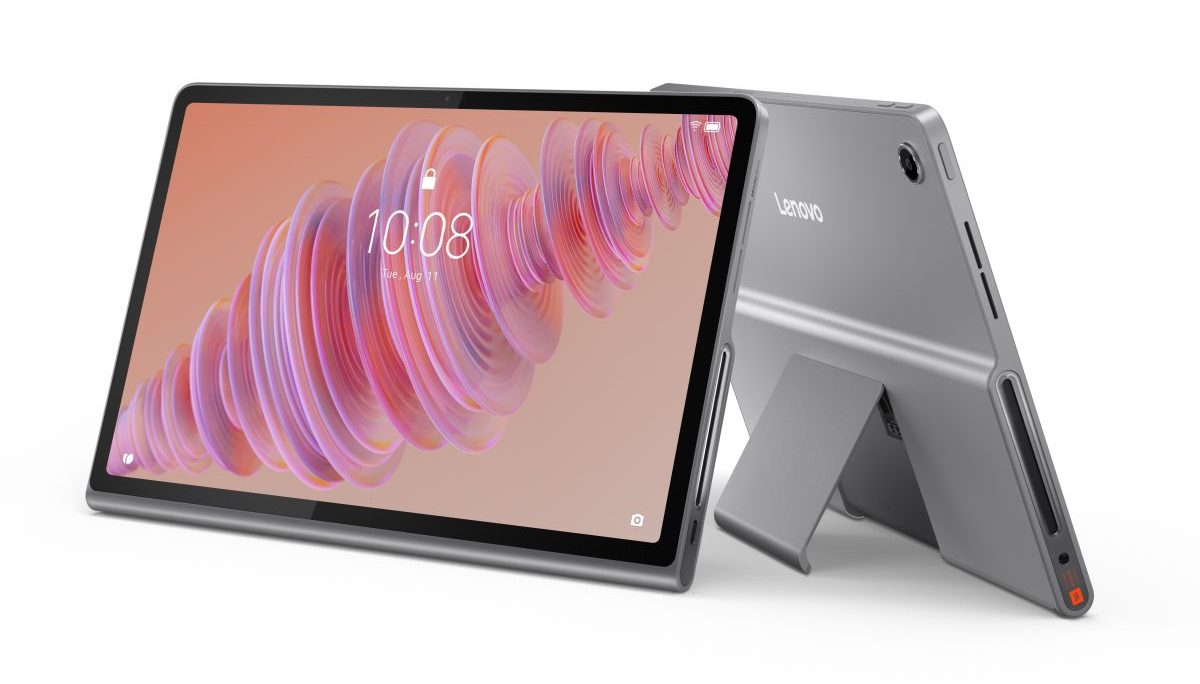 スピーカーをなんと8基搭載！ レノボが11.5型Androidタブレット「Lenovo Tab Plus」を発表