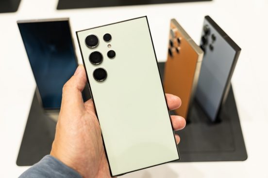 次期「Galaxy S25 Ultra」、ついに驚きの薄さが判明！