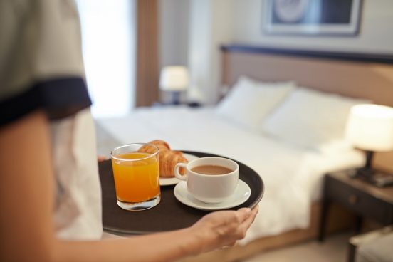 世界のホテルで本当にあった、ルームサービスの無茶苦茶なリクエストとは？
