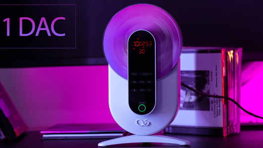 USB給電でどこでも使える！ 有線／無線接続対応のデスクトップCDプレーヤー「EC Smart」