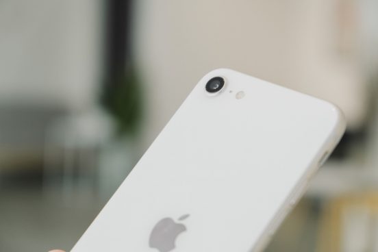 次期「iPhone SE」、12月に量産開始!?