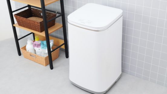 最大80度の熱水で洗えるサンコーの縦型洗濯機「ニオイウォッシュ」