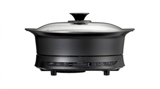 鍋の季節、ヘビロテまちがいなし！ 小泉成器「IHグリルなべ」発売