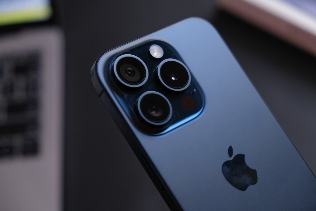 2026年、iPhoneがデジカメみたいに絞りで遊べるようになる!?