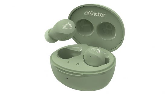 小さいから耳にフィットしやすい！ 手のひらサイズの完全ワイヤレス Victor「HA-A6T」