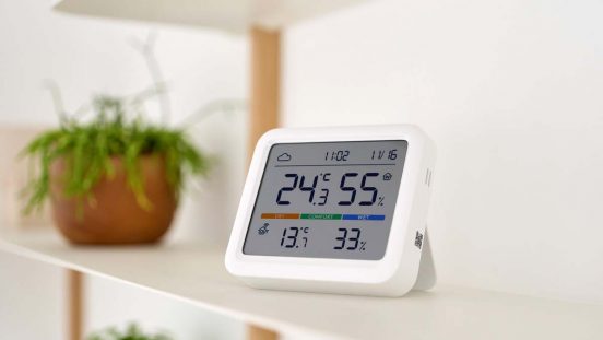 Amazonでセール中の今がチャンス！温湿度計で生活を劇的に変える方法をプロが解説
