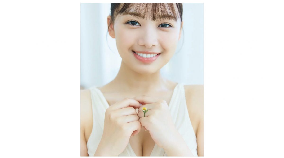 日向坂46濱岸ひより、純白ウエディングドレス姿できらめく笑顔　1st写真集「もしも」先行カット公開